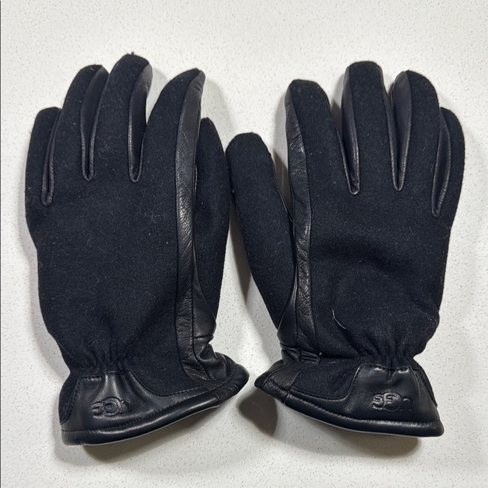 UGG Women's Black Leather Gloves
